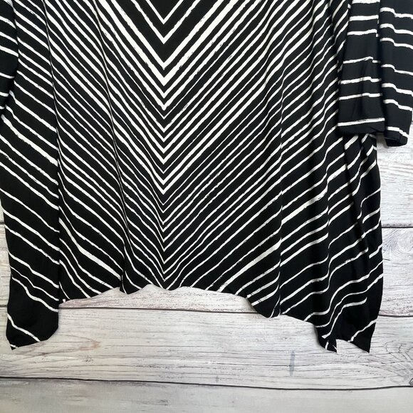 Catherine’s Anywhere Tunic Size 3X Black White Striped Lagenlook Minimalist - Picture 3 of 13